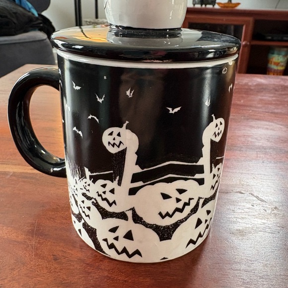 Disney The Nightmare Before Christmas Jack Skellington Ceramic Mug With Lid - Picture 2 of 8